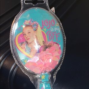 🐇 JoJo Siwa paddle brush